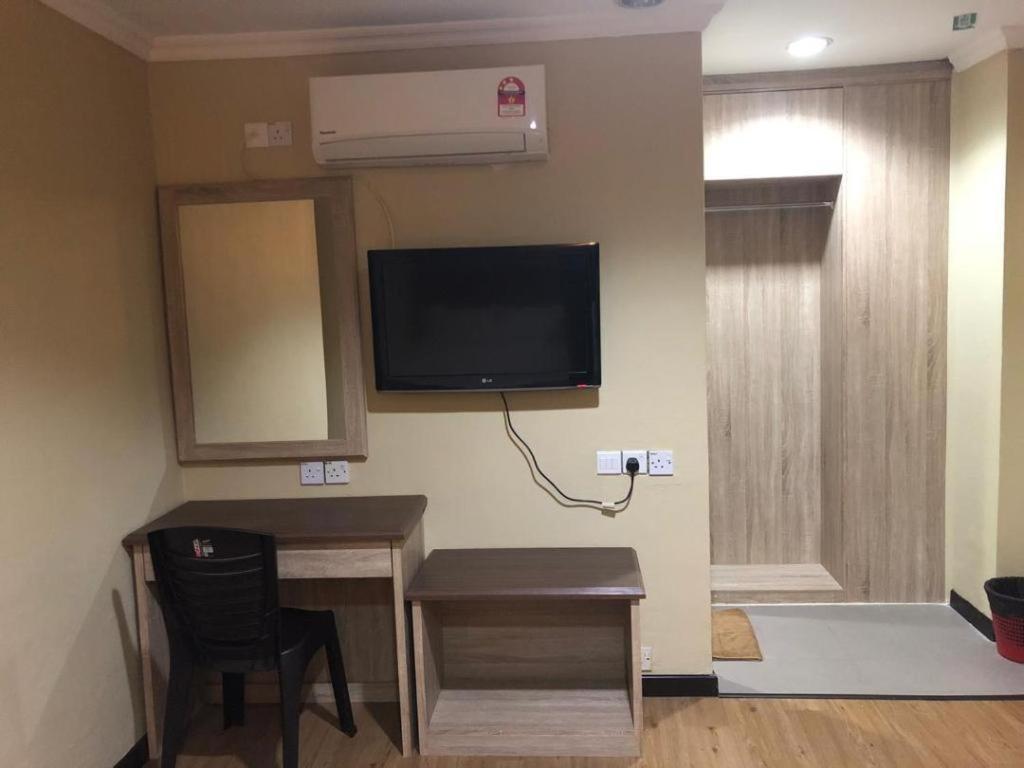 Hotel Perdana Lawas Ngoại thất bức ảnh
