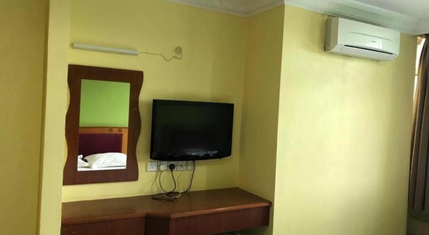 Hotel Perdana Lawas Ngoại thất bức ảnh