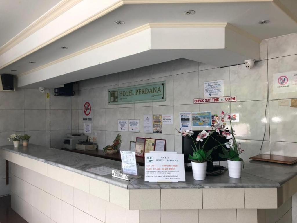 Hotel Perdana Lawas Ngoại thất bức ảnh
